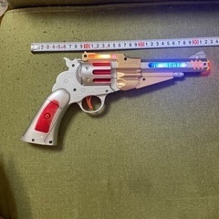 2個セット　光線銃　子供用の光る銃　モデルガンおもちゃ　の画像