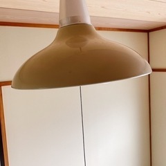 ペンダントライト レトロなランプシェード LED電球2個付きでの画像