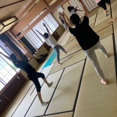 ヨガ身体が硬くても大丈夫！　RYT200.腸活ヨガインストラクター、経絡ヨガインストラクター、チェアヨガインストラクター資格を活かして心と身体をほぐします。の画像