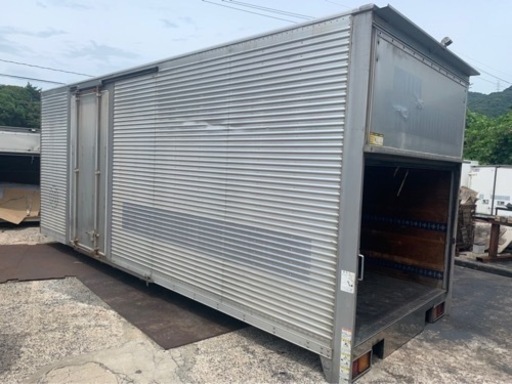 No.637 アルミバン 4ｔ 車  アルミ 箱 バイク 倉庫 トラック コンテナ 米 保管庫 物置 DIY