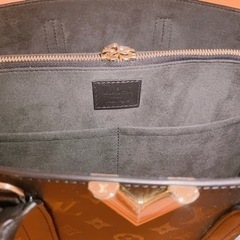 【ほぼ新品】LOUIS VUITTON ハンドバッグの画像