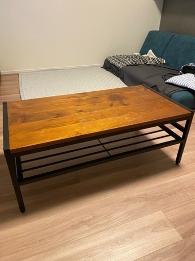 ソファテーブル　90cm × 46cm × 35cm