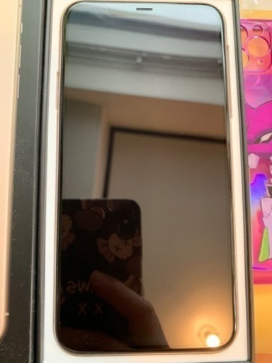 iPhone 11 pro max 256G SIMフリー