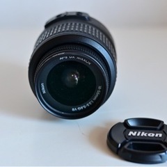 ニコン　一眼レフデジタルカメラ　Nikon D5200 18-55VR キット　の画像