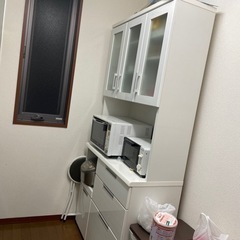 食器棚　カップボード7/31に取りに来ていただけるかた