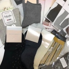 定価2万円弱　新品未使用！ブランド 靴下 まとめ売り！の画像