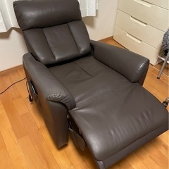 電動リクライニングチェアの画像
