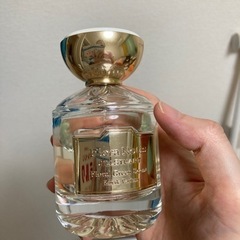 香水　flora notis jill stuart 