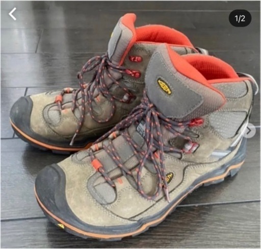KEEN ハイカットスニーカー