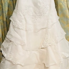 ウエディングドレスの画像