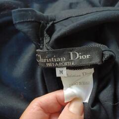 Christian Dior　黒　トップス　半袖　クリスチャンディオール　シンプル　タンクトップ　インナーの画像