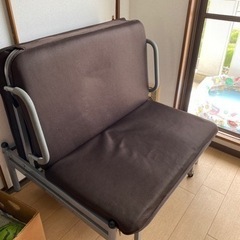 ベッドをゆずります