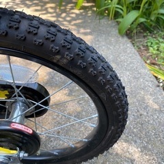 16インチ子供用自転車の画像