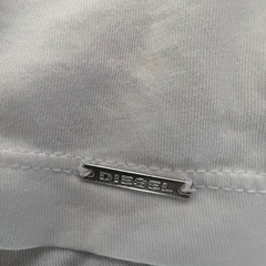 ディーゼル　DIESEL　レディースTシャツの画像
