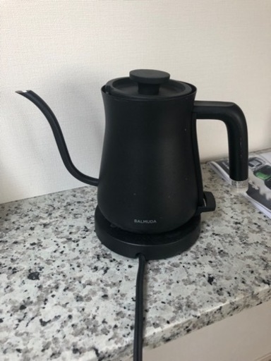 バルミューダ　ティーポット