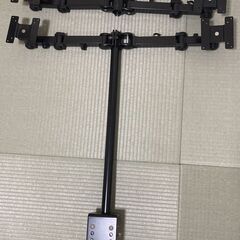 4画面モニターアーム　MARMGUS12W　16軸式くねくね4モニタアームの画像