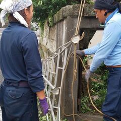 勤務地は東京都内・埼玉南西部など!!週2～でも大歓迎！女性も活躍中！ 技術と感性を磨き、手に職をつけてみませんか？ ￥12,000円～/日⭐ 造園作業☆植木屋☆庭師☆一人親方大歓迎☆の画像