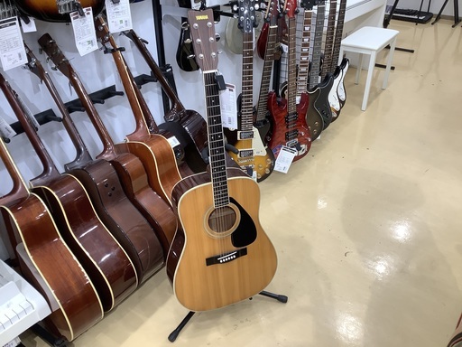 YAMAHA アコースティックギター　FG-200D キズ有