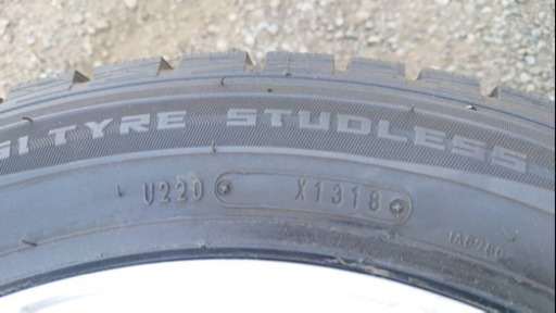 205/60R16 ｽﾀｯﾄﾞﾚｽｾｯﾄ  7月いっぱいで記載終了予定