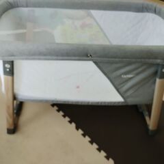 コンパクトベビーベッド　YATOMI　2in1 BABY crib