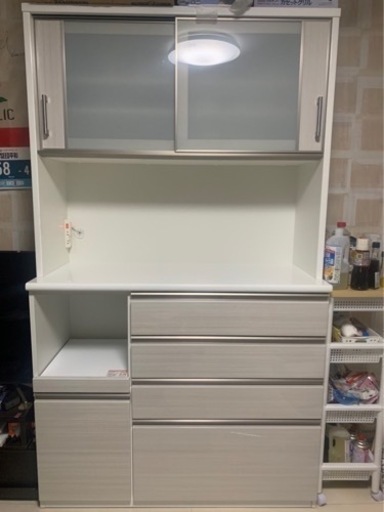 ニトリ　食器棚（8/16まで）