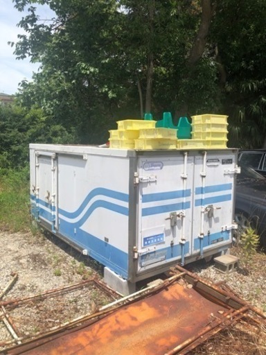 保冷タイプ　コンテナ　1.5トンクラス