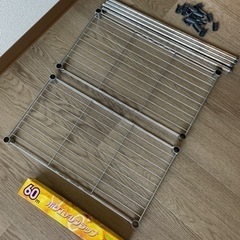 ラック　組み立て式の画像