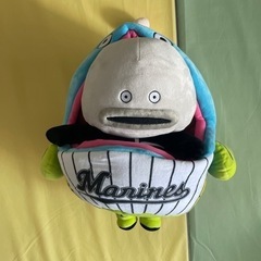 謎のさかな ぬいぐるみ