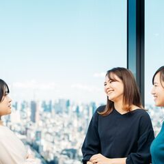 資格支援有！未経験から手に職つけるフォークリフトオペレーター！！の画像