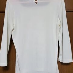 長袖　レースカットソーの画像