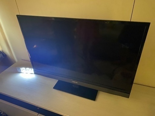 テレビ32インチ