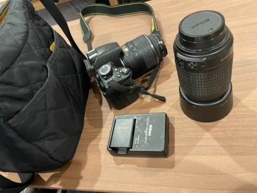 Nikon D3100(本体、望遠レンズ、レンズガード、ケース付属)