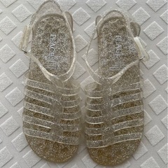 美品♡ガールズサンダル　22.5cmの画像
