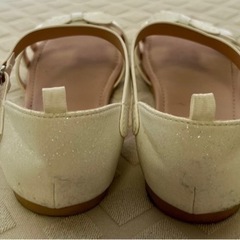 H&M♡ガールズサンダル　22.0cmの画像