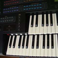YAMAHA  エレクトーン　EL700 純正イス付　FDDを含め動作品　　99年製　基板3年前交換の画像