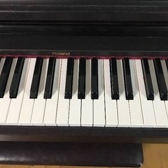 <電子ピアノ>Roland(ローランド) HP-230 机付きの画像