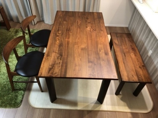 ダイニングテーブル4点セット