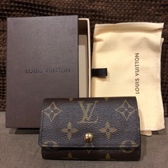 【新品・未使用】🌸お値下げ🌸　　　　LOUIS  VUTTON        6連キーケース