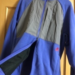 NIKE SB ジップフリースパーカー　Lサイズの画像