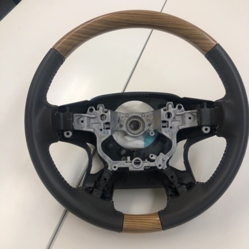 土日値下げ！プラド150系後期　純正ウッドステアリング