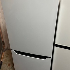 Hisense冷凍冷蔵庫HR-D1302美品右開き省エネ機能の画像