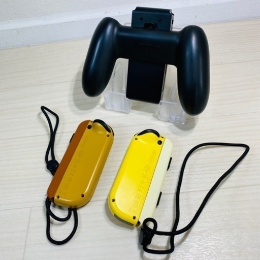希少 Nintendo Switch Joy-Con ポケットモンスター Let's Go ! ピカチュウ Pokemon ジョイコン ニンテンドー スイッチ ポケモン 動作良好