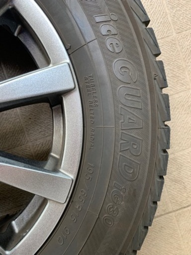 iceGUARD 195/65R15 中古スタッドレスタイヤ4本セット