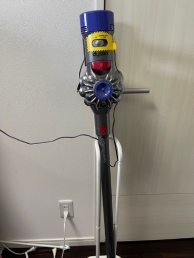 引渡決定！ダイソン掃除機　中古！台のプレゼント付き！