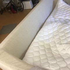 訳あり3人掛けソファとオットマン2つの画像