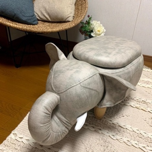 エレファン オットマン