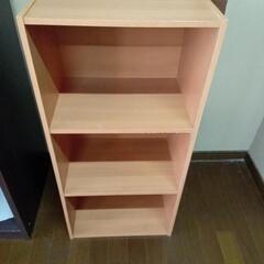 3段カラーボックス　キズあり