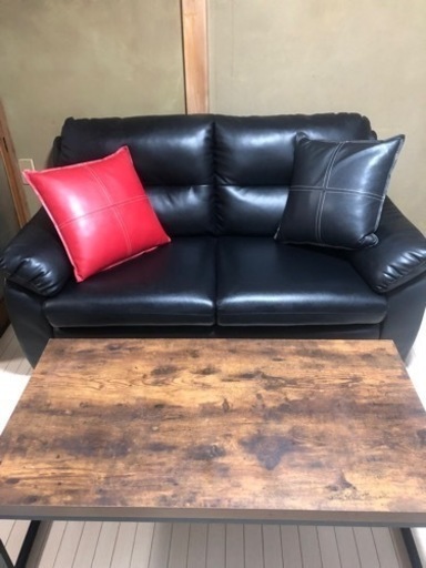 美品☆お洒落なゆったりソファとローテーブルのセットをお安くお譲りいたします！