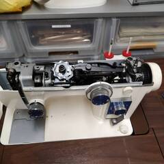 ミシン台＋ミシン　ジャンク品