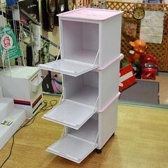 タッパーウェア マルチオーガナイザー 3段 幅35×奥行35×高さ102㎝ ドア